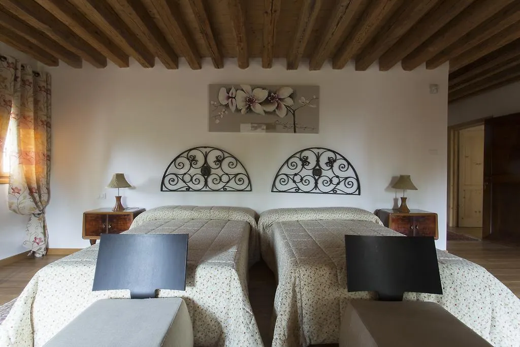 La Casa Di Campagna Guest House Spresiano 3*,  Italy