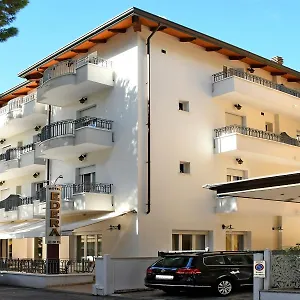 https://hotel-edera.emilia-romagnahotels.net